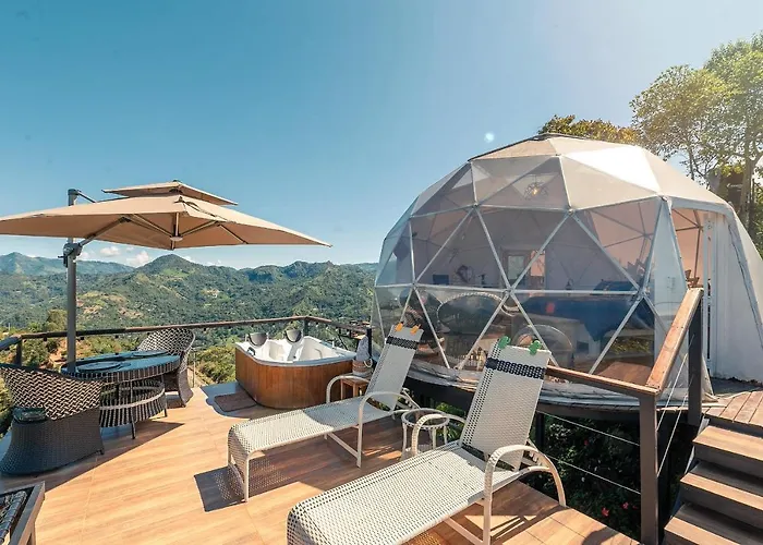 La Colina Glamping