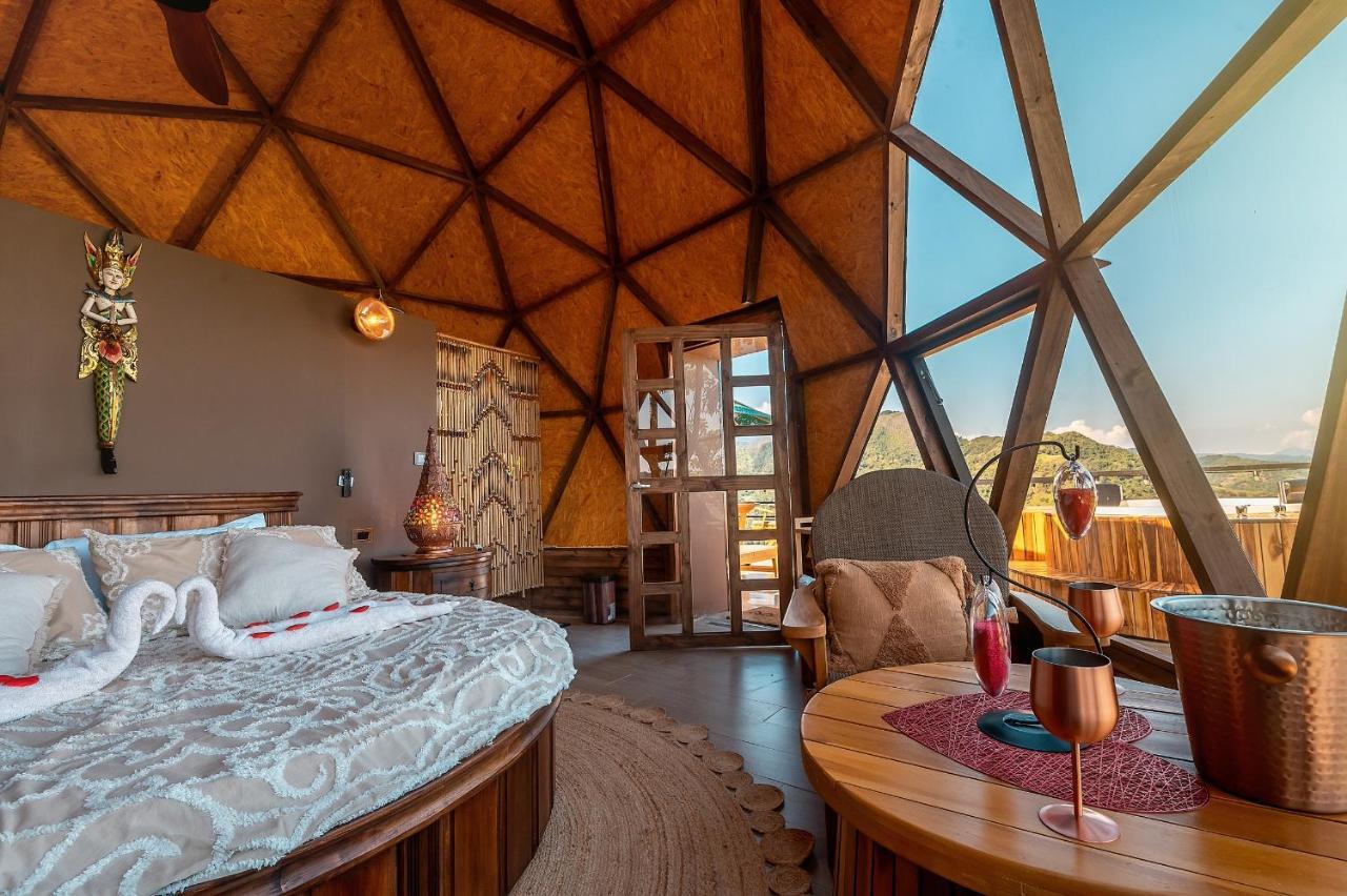 Campo de lujo La Colina Glamping La Vega (Cundinamarca)